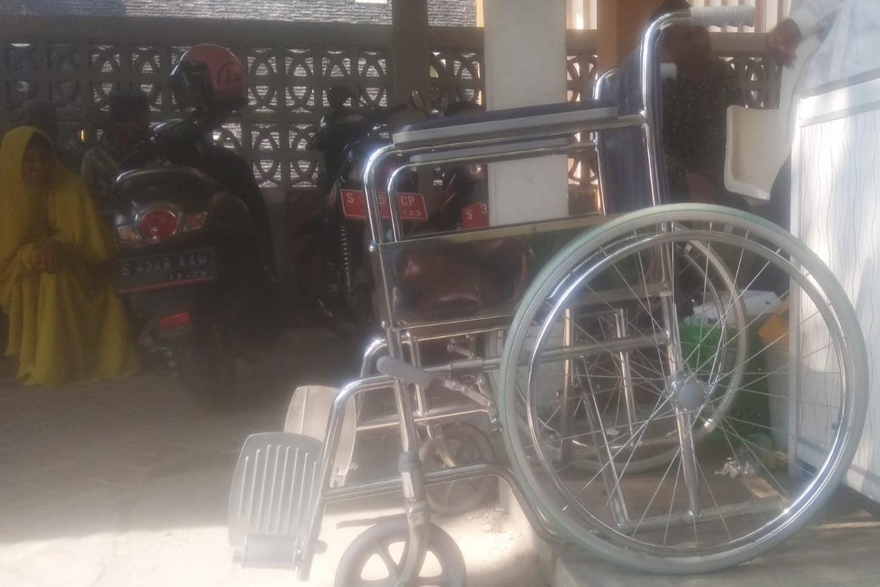 MediaPantura.com | Puluhan CJH Bojonegoro Tahun ini Pakai Kursi Roda