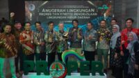 MediaPantura.com | Komitmen Pengelolaan Lingkungan dan Pemberdayaan Masyarakat, Regional Indonesia Timur Raih Empat PROPER Emas dan Satu PROPER Hijau