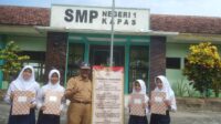 MediaPantura.com | Peringati Hari Kartini, SMP Negeri 1 Kapas Gelar Cipta Puisi